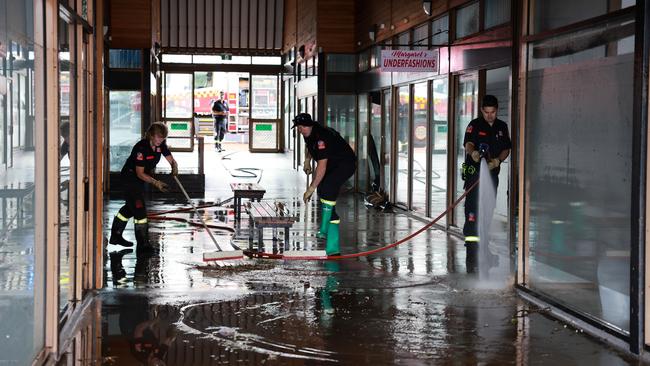 Veteran volunteers were deployed to assist with clean-up and recovery efforts. Picture: NewsWire/Scott Calvin