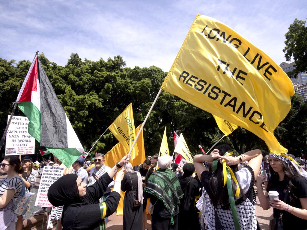 Anti -War protesters take to the street of Sydney. Picture: Jeremy Piper