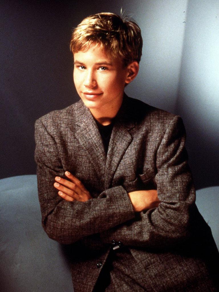 Jonathan Taylor Thomas photographed for first time in nearly 8 years