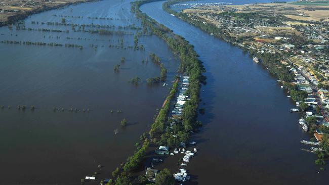 No SES, Environment Department nor Green Industries workers received incentive payments. Picture: Dean Sewell/Oculi