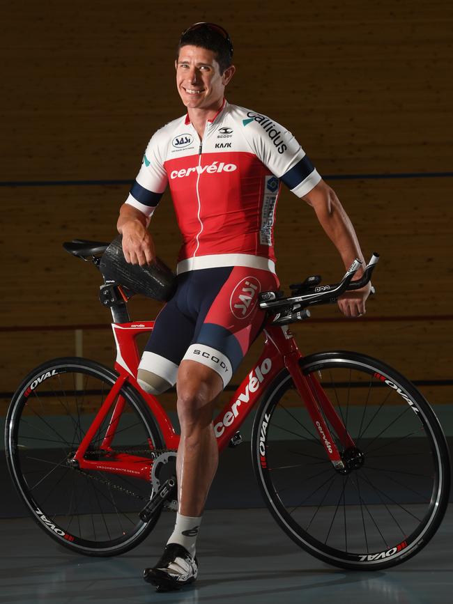 Para-cyclist Darren Hicks at the velodrome. Mr Hicks was behind the wheel of a truck which crashed on the SE Freeway in 2014. He lost his leg in the crash. Picture: Tricia Watkinson