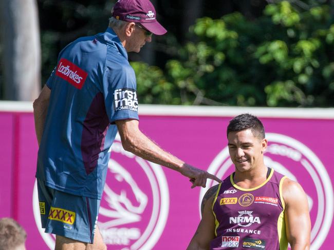 Broncos coach Wayne Bennett with Kodi Nikorima during a Broncos training session.