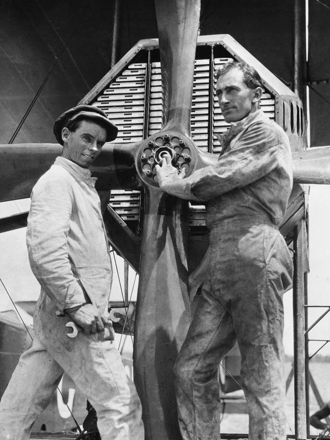 Walter Shiers and James Bennett with the Vickers Vimy in 1919. From the book Flight to Fame, by Sir Ross Smith, published by Wakefield Press. Source: State Library of South Australia