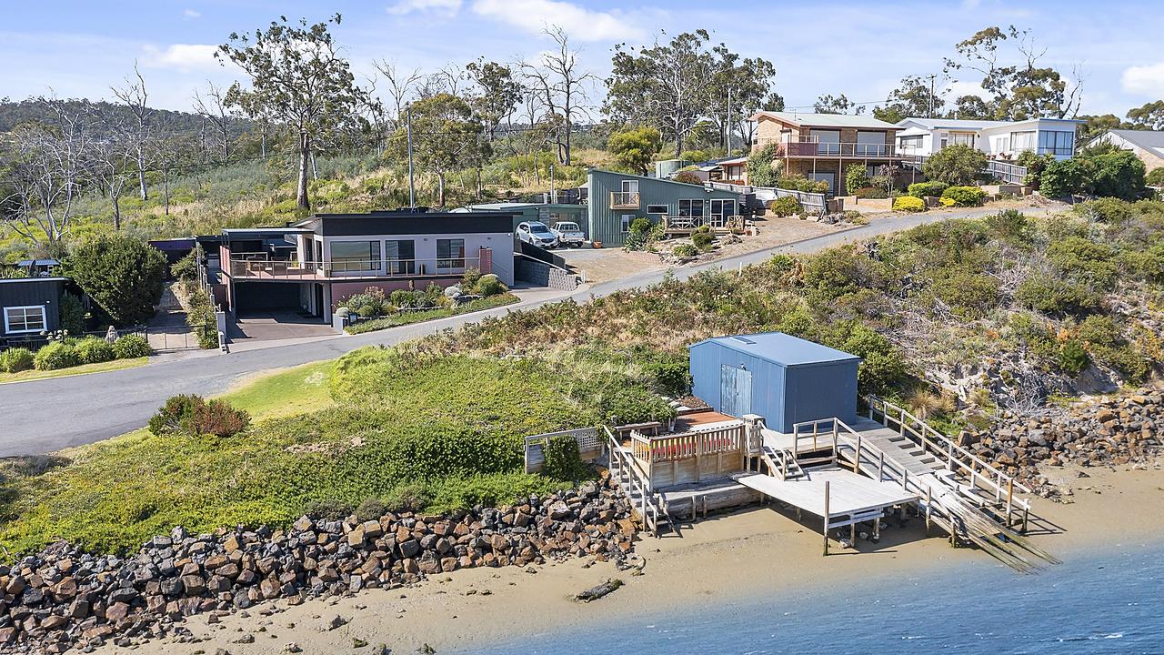 Numerous suburbs have set house price records this year, including Dodges ferry with a sale at $1.177m.