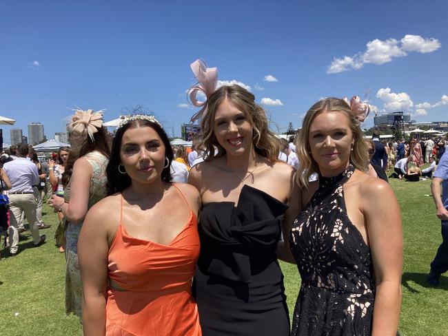 Brooke-Lynn Rees, Rori and Ashlee Addicoat