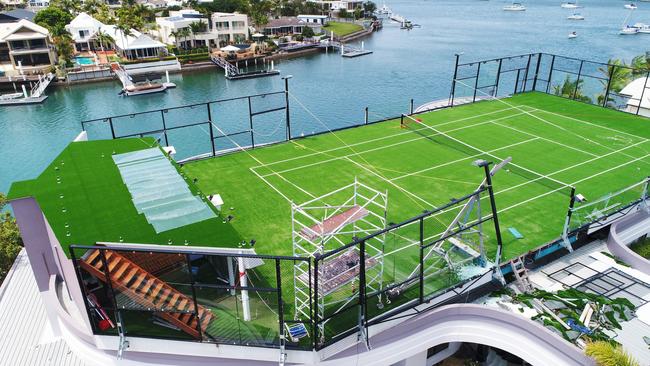 Roof top tennis court on Minyama Island home. Photo Patrick Woods / Sunshine Coast Daily.