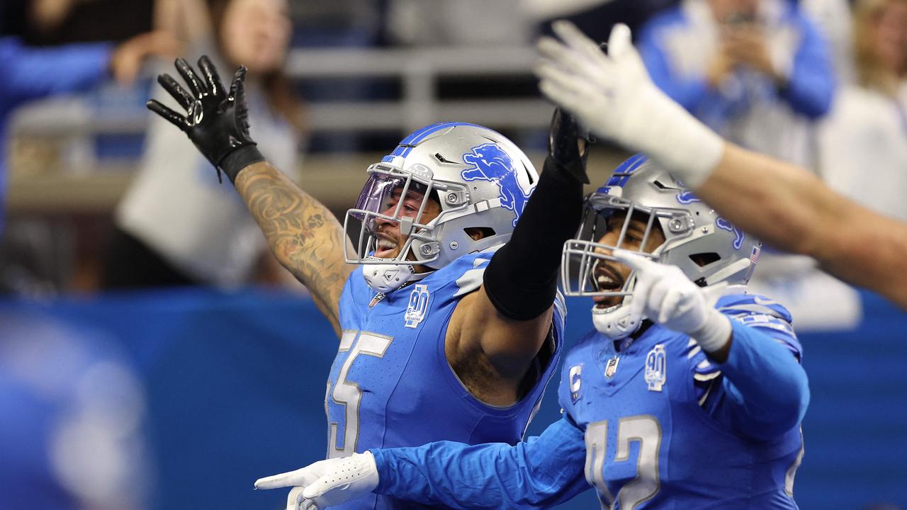 DETROIT, MICHIGAN - JANUARY 21: Derrick Barnes #55 of the Detroit Lions celebrates after an interception against the Tampa Bay Buccaneers during the fourth quarter of the NFC Divisional Playoff game at Ford Field on January 21, 2024 in Detroit, Michigan. Gregory Shamus/Getty Images/AFP (Photo by Gregory Shamus / GETTY IMAGES NORTH AMERICA / Getty Images via AFP)