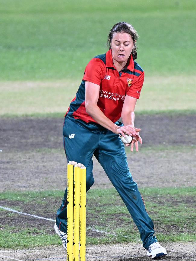 Strano finished with two wickets in the grand final win over the Scorpions. (Photo by Steve Bell/Getty Images)