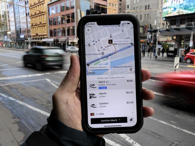 Uber has reached a deal with a powerful Australian union after years of legal battles, campaigns and negotiations that will offer 100,000 drivers and food delivery workers more protections.