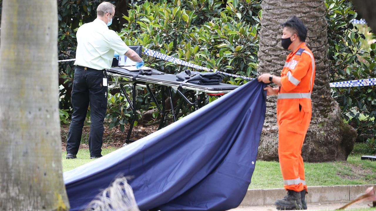 St Kilda Botanical Gardens Womans Half Naked Body Found The Courier