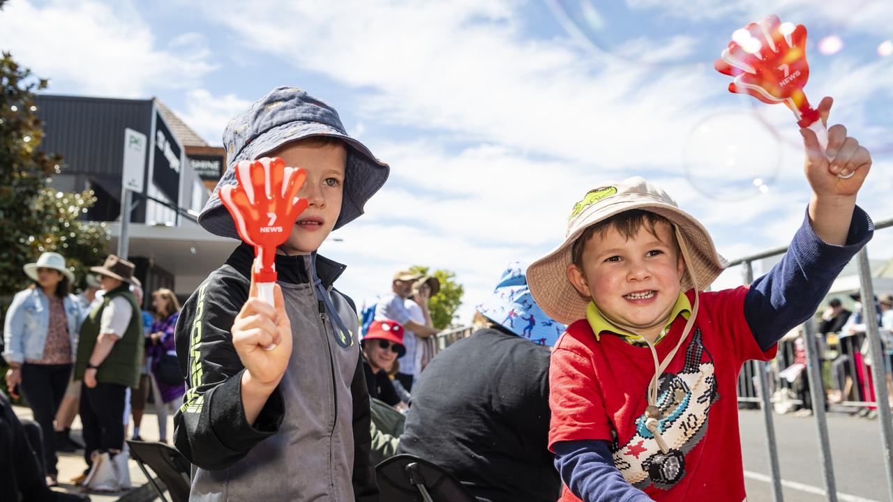 Leon (left) and William Lamprecht play with bubbles before the start of the Grand Central Floral Parade of Carnival of Flowers 2022, Saturday, September 17, 2022. Picture: Kevin Farmer