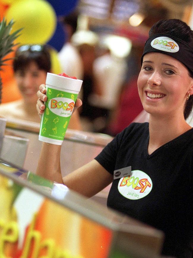 Plans to float Boost Juice owner Retail Zoo have been suspended.