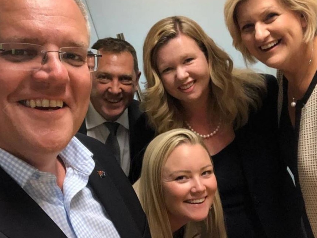 Jessica Whelan (centre) with PM Scott Morrison on Facebook.