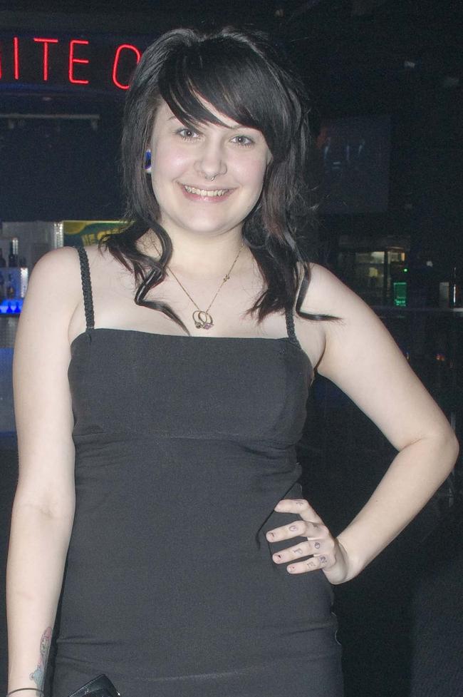 Socials, Chasing Gravity and Eyes Down Fire at Doors Nightclub, Mackay : Natalie Willmot.