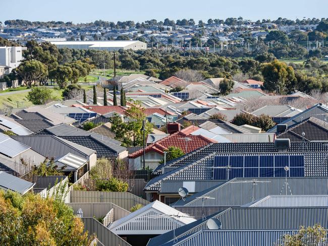 ADELAIDE, AUSTRALIA - NewsWire Photos AUGUST 19, 2021: Housing stock in Noarlunga Downs. Picture: NCA NewsWire /Brenton Edwards