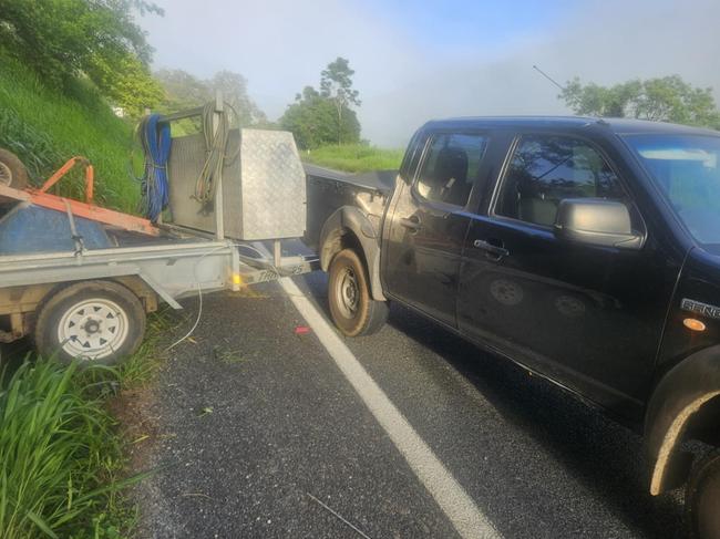 The jackknifed rig of Fencing contractor Jason Tomerini on the Gillies Range Rd near Ross and Locke on Friday, January 10.  Picture: Supplied