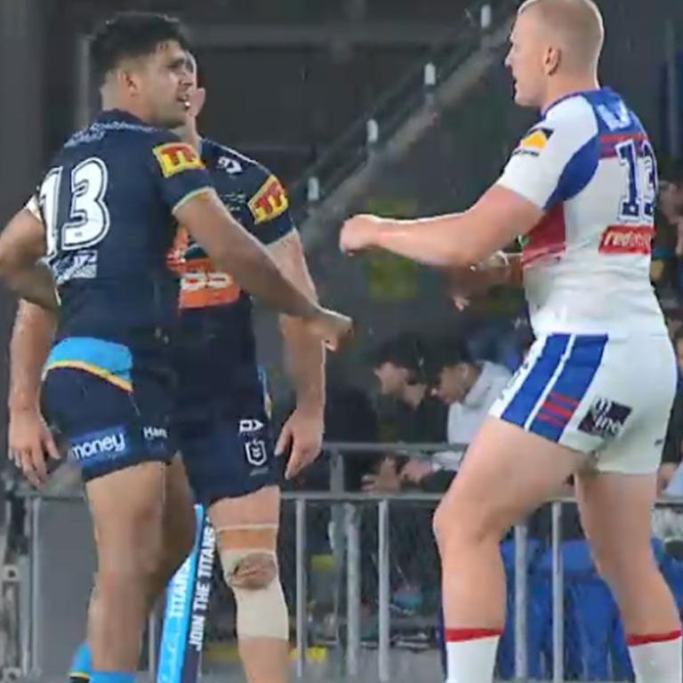 Tyrone Peachey and Mitch Barnett argue after the alleged racial slur.