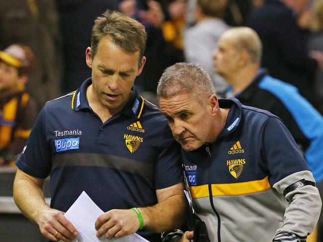 AFL Round 21 - Hawthorn v Port Adelaide at Etihad Stadium , Coach Alastair Clarkson has  a quiet word with Chris Fagan after the match. Melbourne.  21st August 2015. Picture: Colleen Petch.