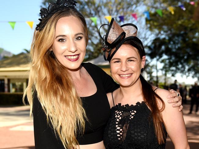 Townsville Jaguar Land Rover Ladies Race Day 2018. Socials. Jolie Bokse and Emma Edwards