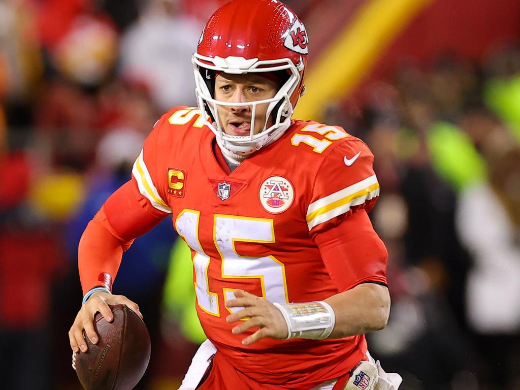 Comparing Patrick Mahomes' first 3 seasons as a starter with NFL's best