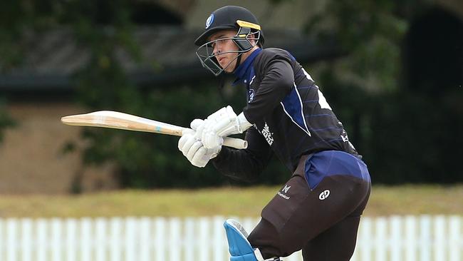 Noah Croes batting for Melbourne Uni. Picture: Hamish Blair