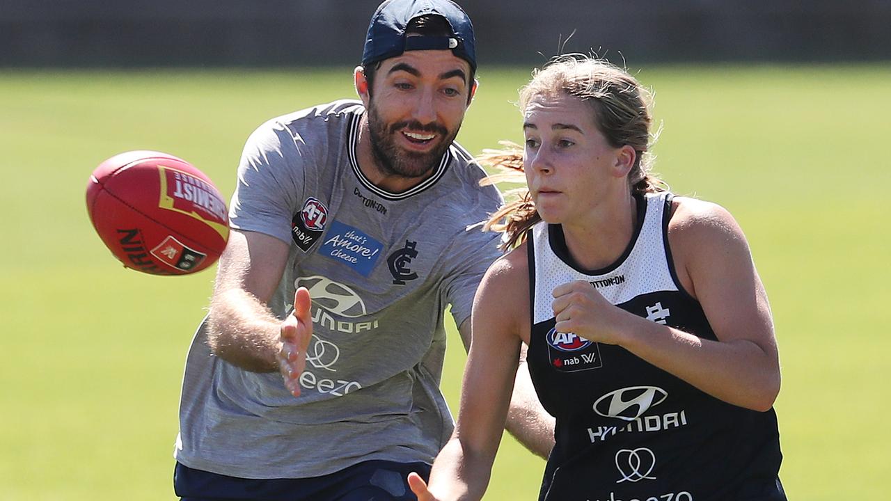 Carlton’s Mimi Hill is chased by assistant coach Kade Simpson. Picture: Michael Klein