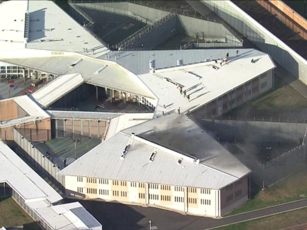 Prisoners were seen climbing on the rooftops of Parklea prison. Picture: 7 News via NCA NewsWire