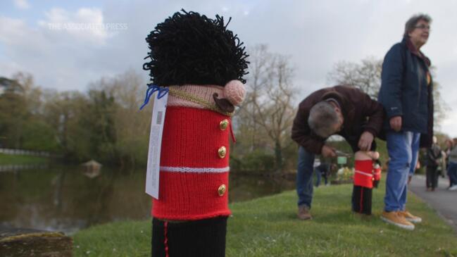 Yarn bombers celebrate coronation