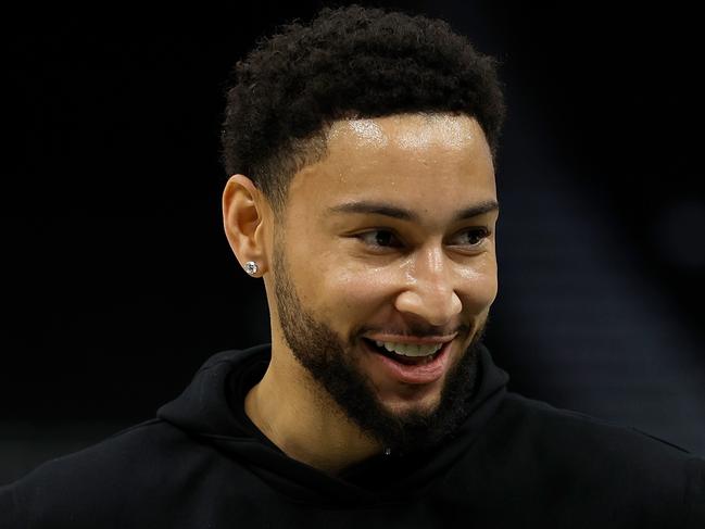 MILWAUKEE, WISCONSIN - OCTOBER 26: Ben Simmons #10 of the Brooklyn Nets warms up before the game against the Milwaukee Bucks at Fiserv Forum on October 26, 2022 in Milwaukee, Wisconsin. NOTE TO USER: User expressly acknowledges and agrees that, by downloading and or using this photograph, User is consenting to the terms and conditions of the Getty Images License Agreement.   John Fisher/Getty Images/AFP