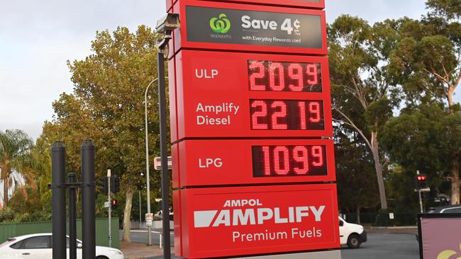 Australians will start seeing fuel prices fall within the next fortnight. Picture: Keryn Stevens