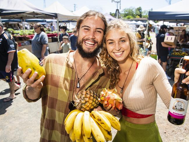 Photos: Crowds turn out for first weekend market of the year
