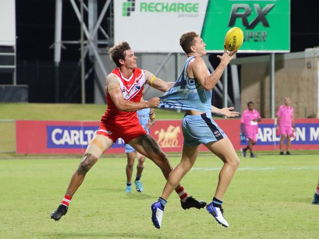 Buffaloes and Waratah will face off at TIO Stadium from 5pm. Picture: Celina Whan / AFLNT Media