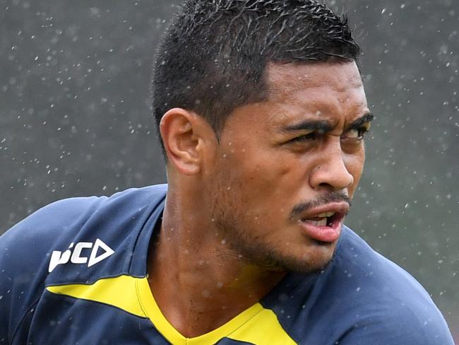 Anthony Milford is seen during a Brisbane Broncos training session at Clive Berghofer Field in Brisbane, Wednesday, March 7, 2018. The Broncos play the St George-Illawarra Dragons in the opening match of the 2018 NRL season on Thursday night in Sydney. (AAP Image/Darren England) NO ARCHIVING