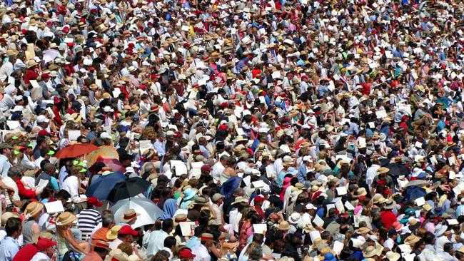 VISION: Target NSW, Victorian and overseas families in sectors with skill shortages. Picture: THINKSTOCK