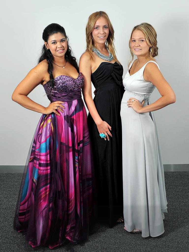 Eden Husband, Elle Drescher and Hanna Lewis at the 2011 Casuarina Senior College formal at the Darwin Convention Centre. Picture: NT NEWS