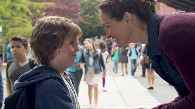 Jacob Tremblay and Julia Roberts in a scene from film Wonder.