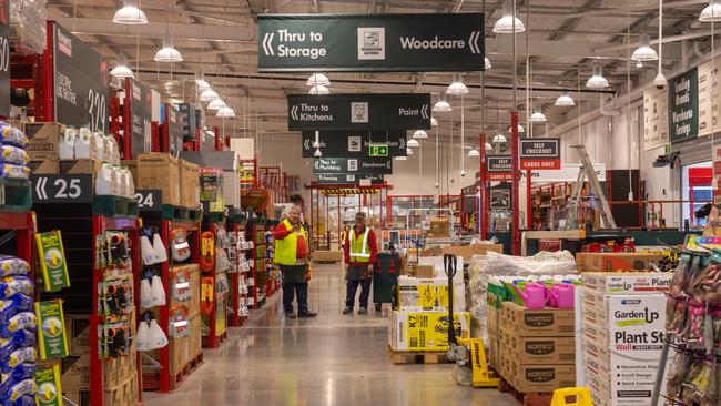 Rob Scott said Bunnings shoppers were hesitating when it came to ‘big-ticket purchases’ and DIY projects that were more than a $1000 budget. Picture: Ali Kuchel