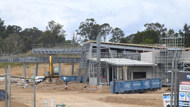 The new servo being built at Kybong