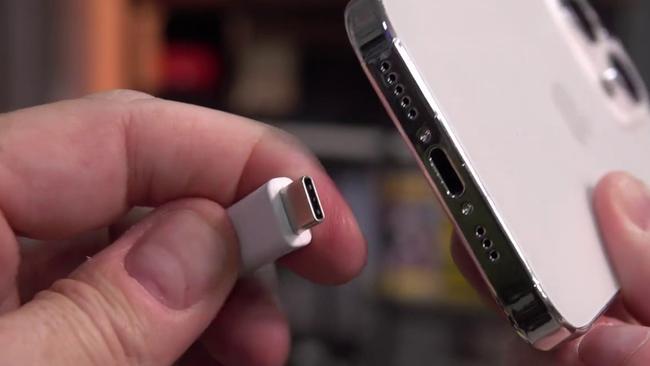 The upcoming iPhone 15 is set to feature a new USB-C charger. Picture: YouTube / EFTMOnline