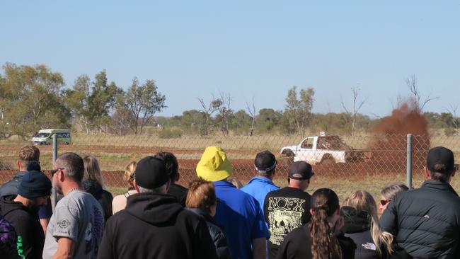 Thousands have turned up to watch the prologue for the 2024 Tatts Finke Desert Race. Picture: Gera Kazakov