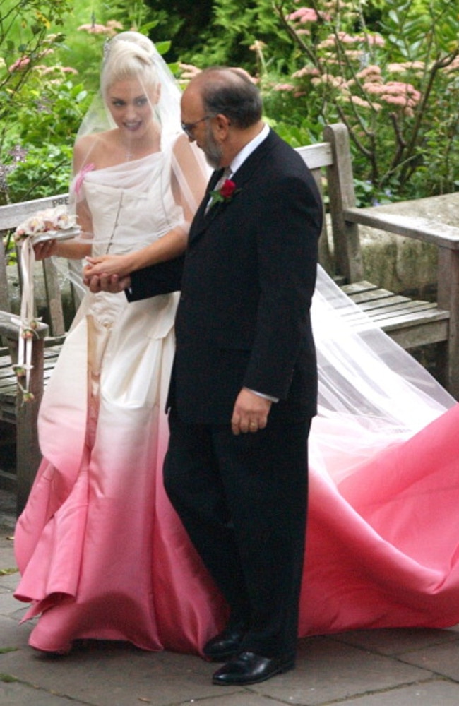 Gwen Stefani with her father Dennis Stefani on her wedding day in 2002.