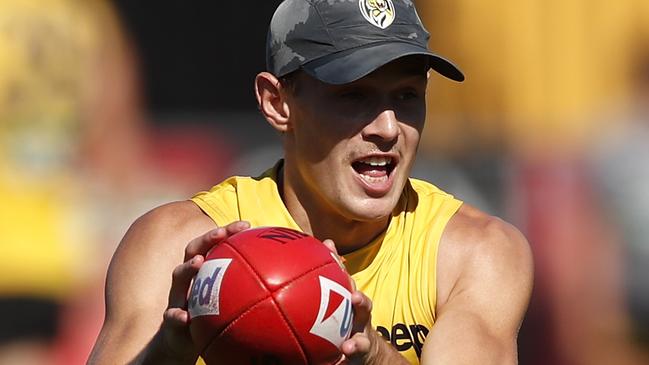 Rhyan Mansell in action at Tigers training at Punt Rd.