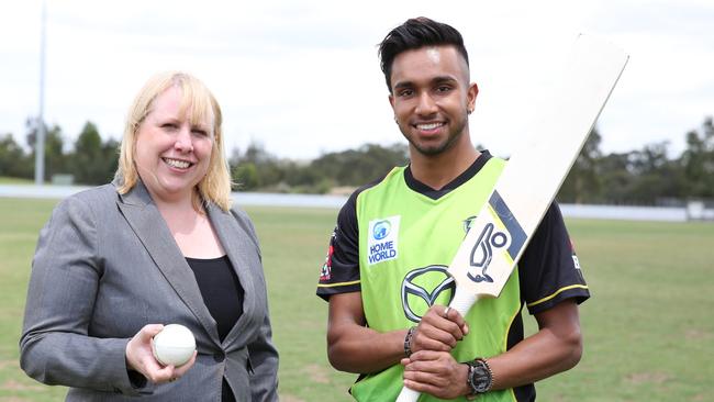 Mayor of The Hills Shire, Dr Michelle Byrne with recently re-signed Sydney Thunder Player Arjun Nair.