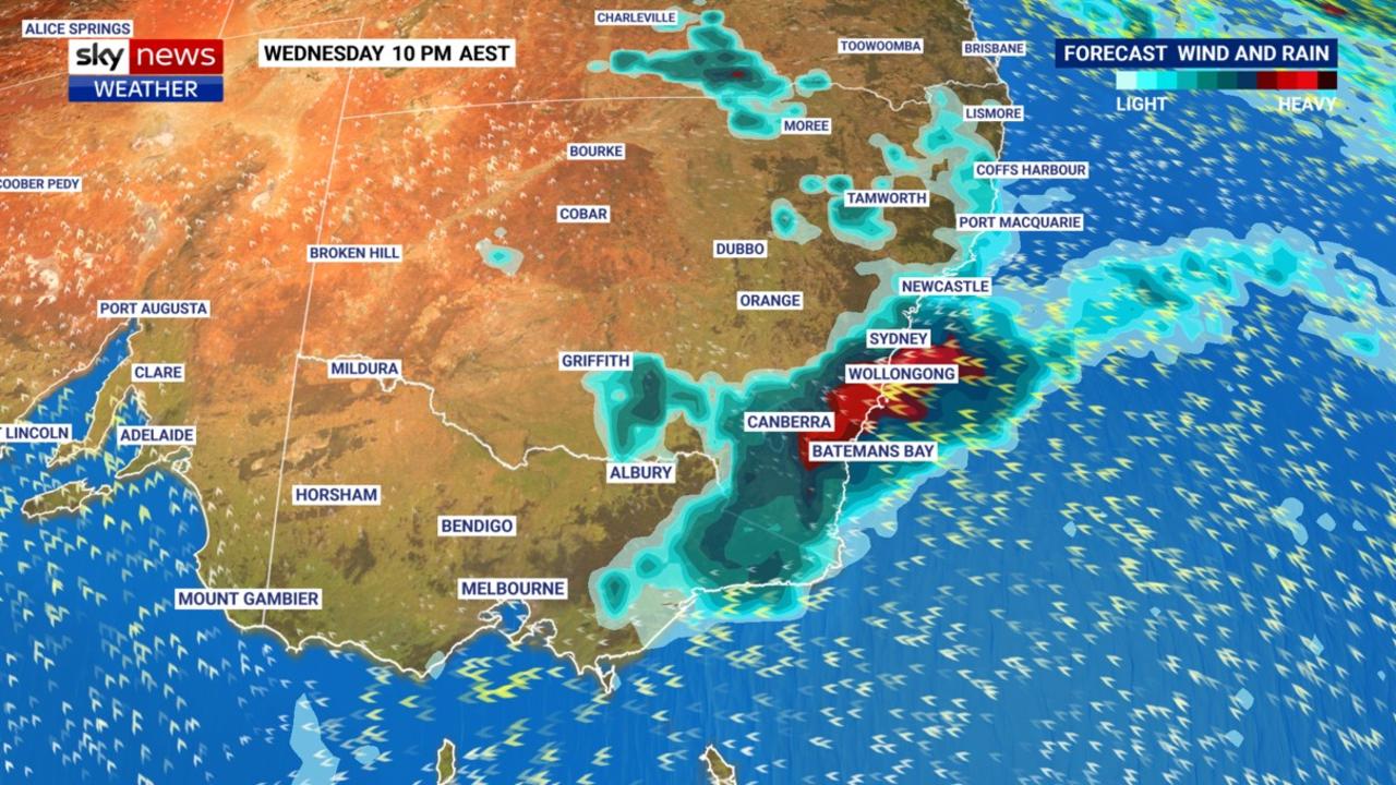 Sydney weather Up to 500mm of heavy rain, thunderstorms to hit NSW