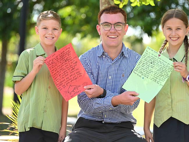 ‘Never raise your voice’: Kids’ touching notes to Yr 5 teacher