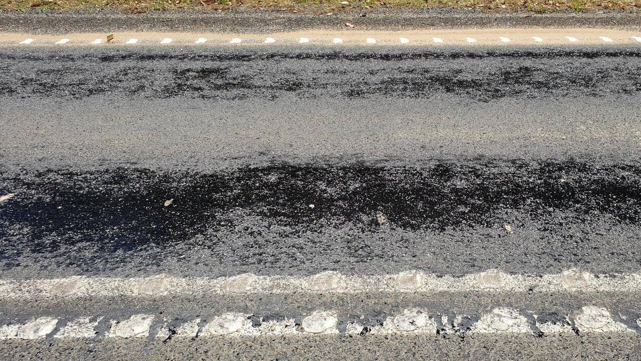 The Oxley Highway near Wauchope has started to melt as the oppressive heat continues. Picture: Facebook