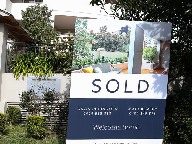 SYDNEY, AUSTRALIA - July 31, 2022: A general view of a apartment with a sold sign at Bondi Junction in Sydney's Eastern Suburbs as house prices continue to drop due to rising inflation. Picture: Newscorp- Daily Telegraph / Gaye Gerard