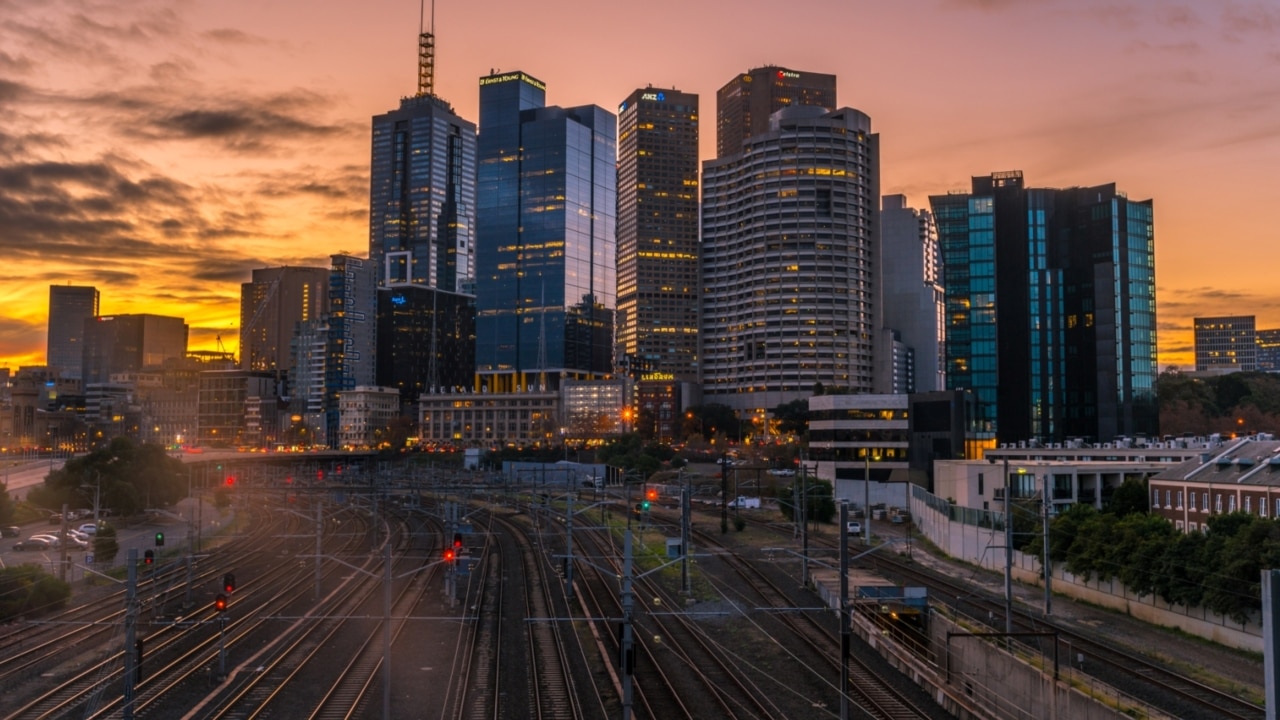 Melbourne transport to descend into chaos amid rail and road closures