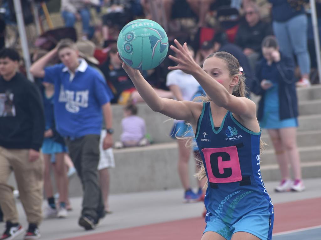 On court at the Cap Coast Junior Netball Carnival at the Barmaryee Multi Sports Precinct, Yeppoon, on August 11, 2024. Photo: Pam McKay