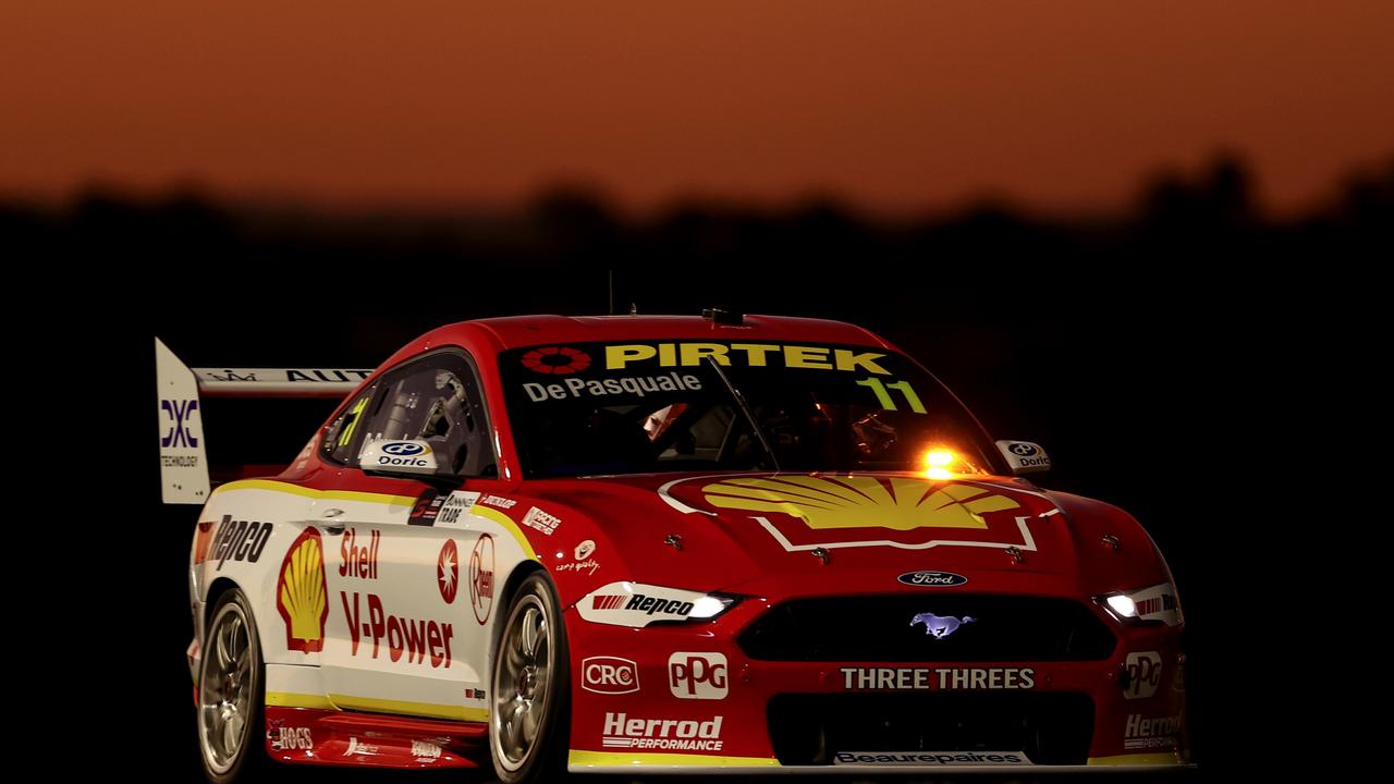 SYDNEY, AUSTRALIA - OCTOBER 29: Anton De Pasquale drives the #11 Shell V-Power Racing Ford Mustang during practice ahead of the Sydney SuperNight which is part of the 2021 Supercars Championship, at Sydney Motorsport Park, on October 29, 2021 in Sydney, Australia. (Photo by Brendon Thorne/Getty Images)